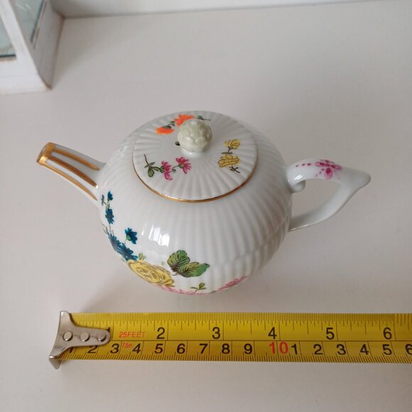 Stunning 1985 Franklin Mint FÜRSTENBERG Fine Porcelain Mini Teapot 6'' x 3.5'' - Picture 15 of 15